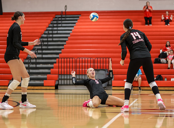 Centennial vs Coon Rapids Girls Varsity Volleyball 86