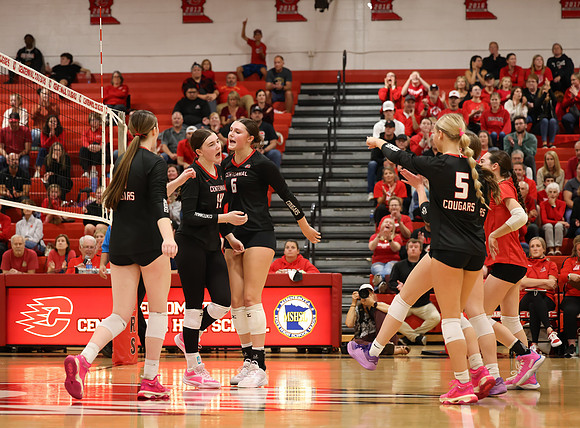 Centennial vs Blaine Girls Varsity Volleyball 260