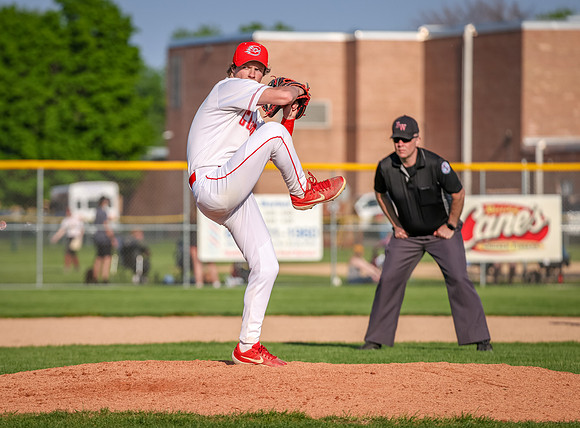 Centennial vs Buffalo Varsity Baseball 384