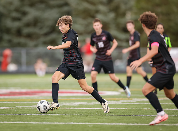 Centennial vs Osseo Varsity Soccer 219