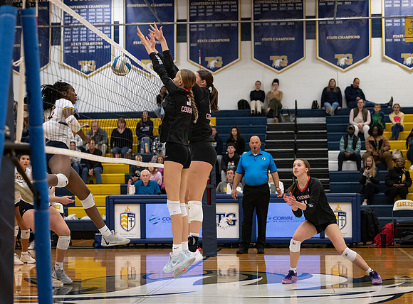 Centennial vs Totino-Grace Girls Varsity Volleyball 136