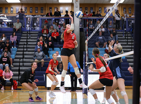 Centennial vs Blaine Girls Varsity Volleyball 70
