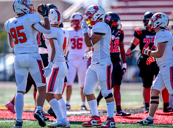 Centennial vs Coon Rapids Varsity Football 95