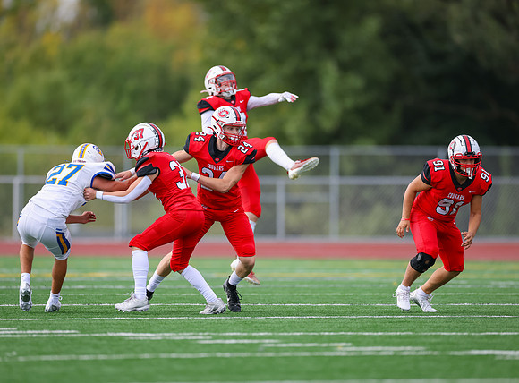 Centennial vs STMA JV Football 104