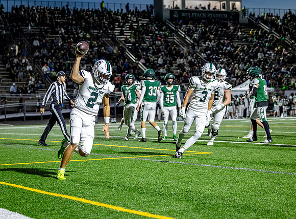 Mounds View vs Park Football 75
