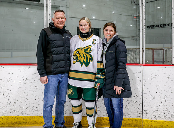 Chisago vs River Lake Stars Varsity Hoc 64
