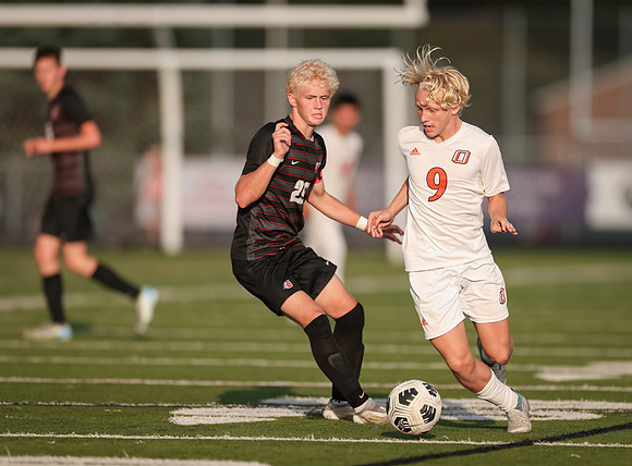 Centennial vs Osseo Varsity Soccer 153