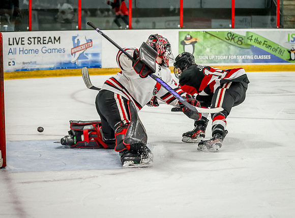 Centennial vs Stillwater Varsity Hockey 30