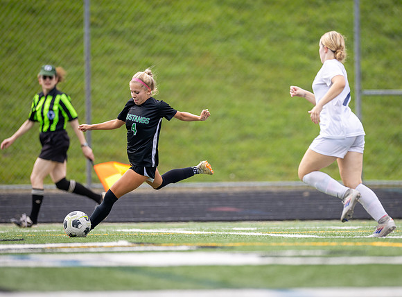 Mounds View vs Blaine Varsity Soccer 254