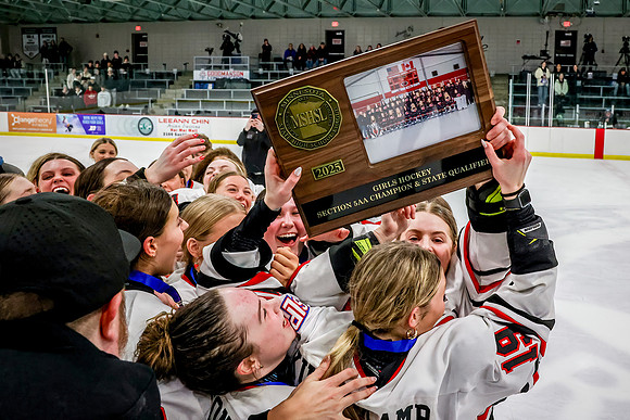 Centennial vs Maple Grove Varsity Hockey 335