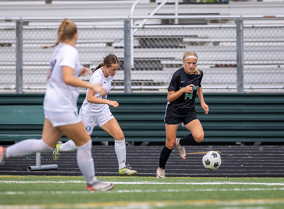 Mounds View vs Blaine Varsity Soccer 204