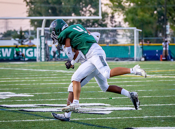 Mounds View vs Totino Grace Varsity Football 213