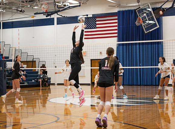 Centennial vs Totino-Grace Girls Varsity Volleyball 195