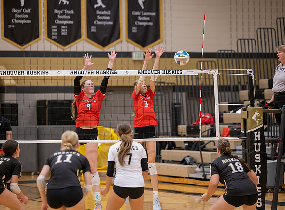 Centennial vs Andover Girls Varsity Volleyball 125