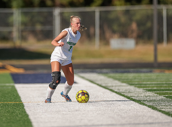 Mounds View vs Mahtomedi Girls Varisty Soccer 215