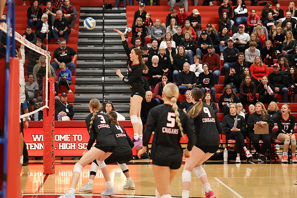 Centennial vs Coon Rapids Girls Varsity Volleyball 105