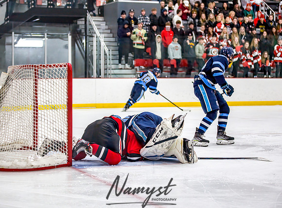 Centennial vs Blaine Varsity Hockey 301
