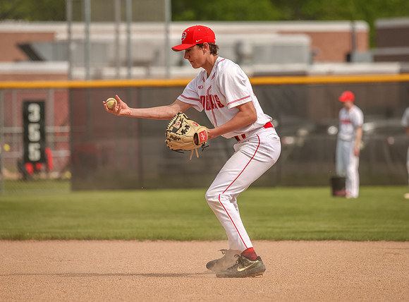 Centennial vs East Ridge JV Baseball 81
