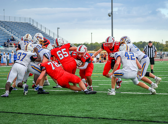 Centennial vs STMA JV Football 35
