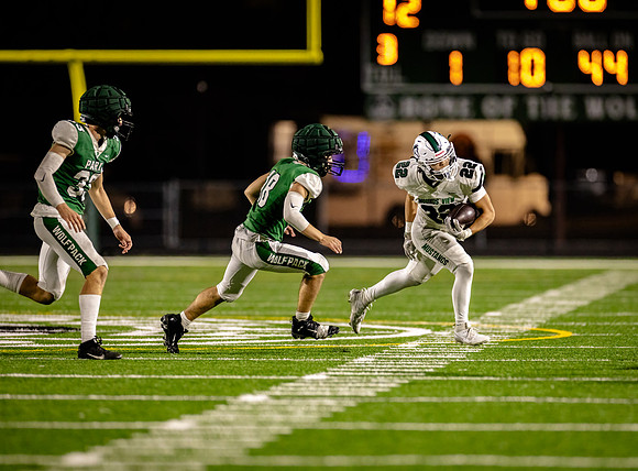Mounds View vs Park Football 272