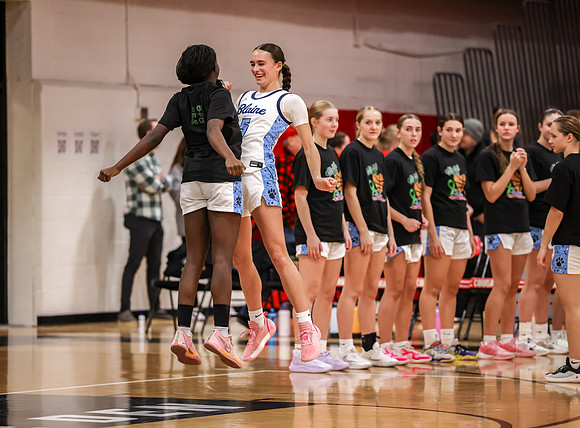 Centennial vs Blaine Girls Varsity Basketball 19