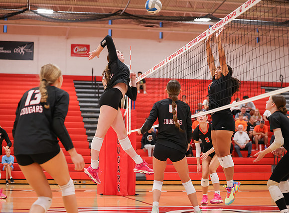 Centennial vs Osseo Girls Varsity Volleyball 84
