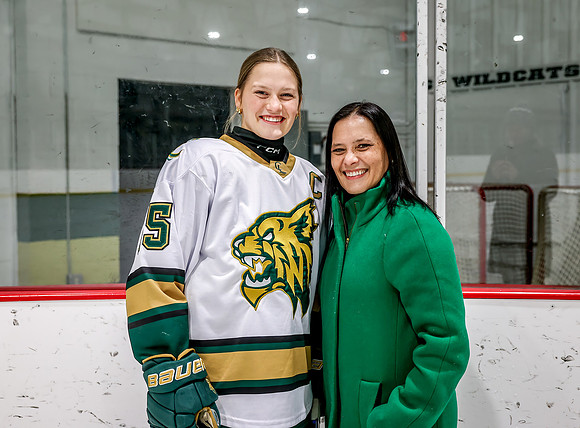 Chisago vs River Lake Stars Varsity Hoc 68
