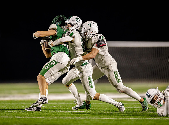Mounds View vs Park Football 249