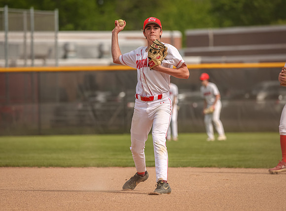 Centennial vs East Ridge JV Baseball 85