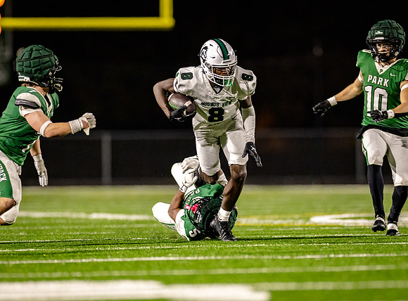 Mounds View vs Park Football 180