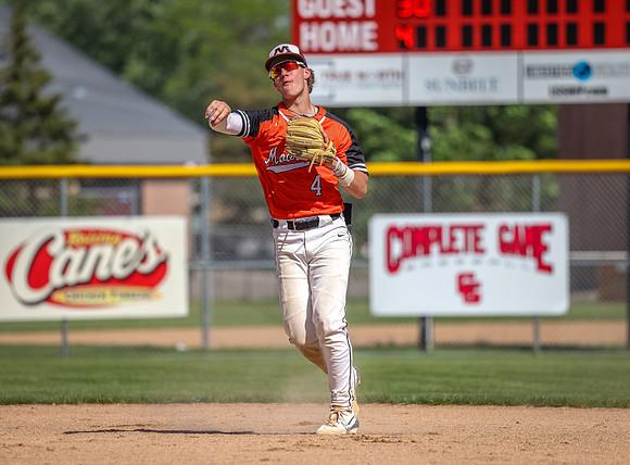 Centennial vs Moorhead Baseball 209