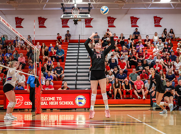 2452 Centennial vs Cambridge-Isanti Girls Varsity Volleyball