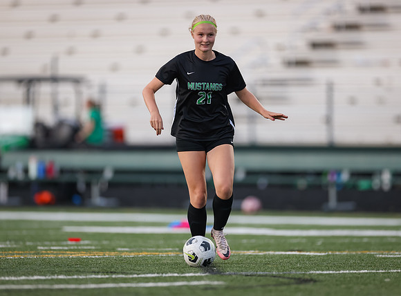 Mounds View vs Stillwater Varsity Soccer 10