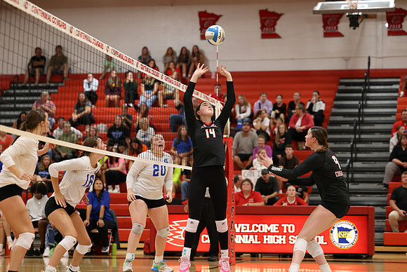 Centennial vs Cambridge-Isanti Girls Varsity Volleyball 143
