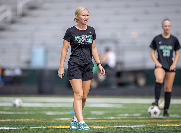 Mounds View vs Blaine Varsity Soccer 27