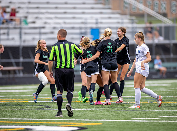 Mounds View vs Blaine Varsity Soccer 299