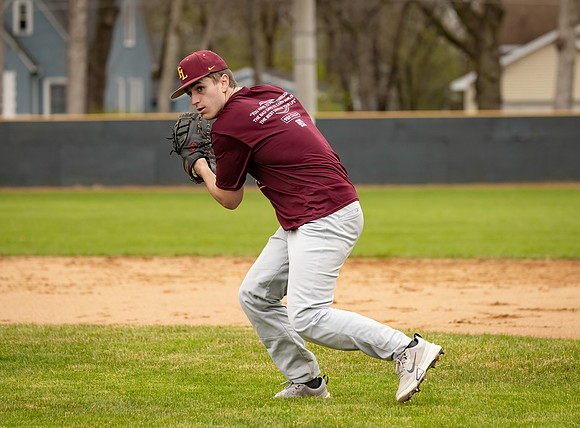 Forest Lake vs Duluth East Varsity Baseball 89