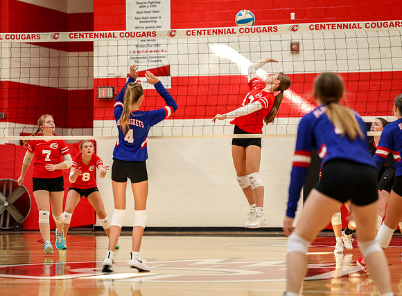 480 Centennial vs Cambridge-Isanti Girls 9A Volleyball