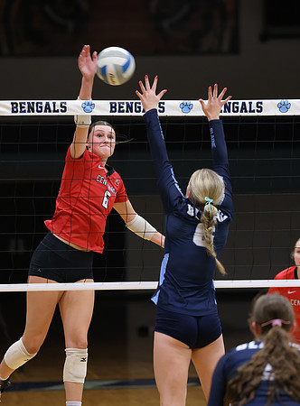 Centennial vs Blaine Girls Varsity Volleyball 164