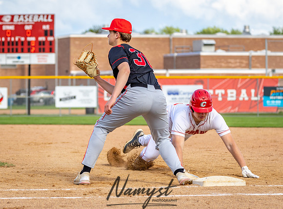 Centennial vs Duluth East Varsity Baseball 243