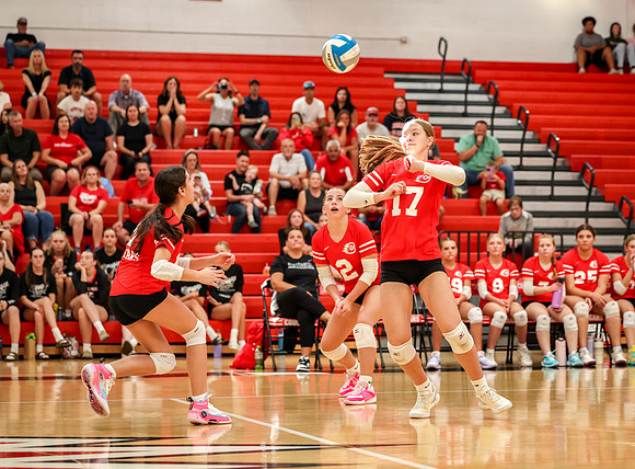 549 Centennial vs Cambridge-Isanti Girls 9A Volleyball