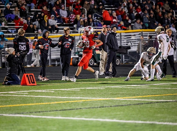 Centennial vs Rochester Mayo Varsity Football 109