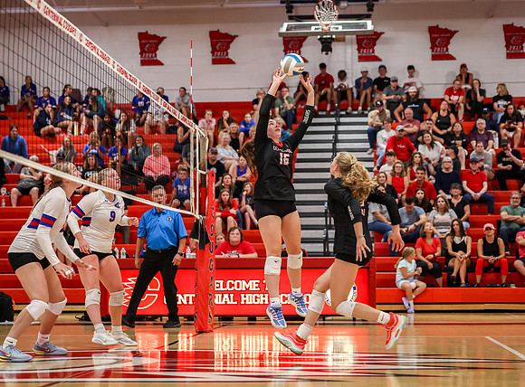 2995 Centennial vs Cambridge-Isanti Girls Varsity Volleyball