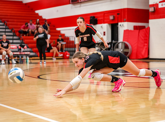867 Centennial vs Cambridge-Isanti Girls JV Volleyball