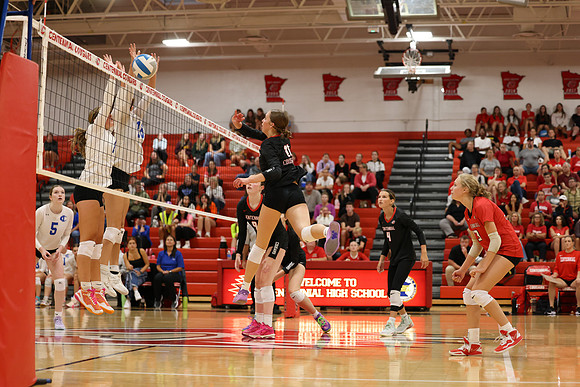 Centennial vs Cambridge-Isanti Girls Varsity Volleyball 177