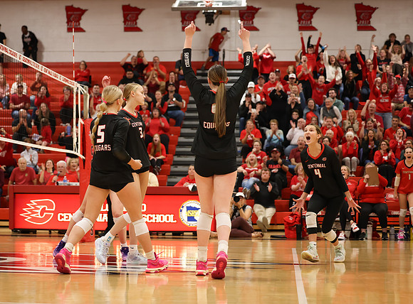 Centennial vs Blaine Girls Varsity Volleyball 300