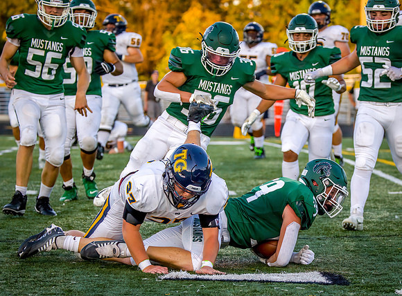Mounds View vs Totino Grace Varsity Football 157