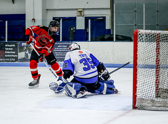 Centennial vs Cambridge Isanti Hockey 52