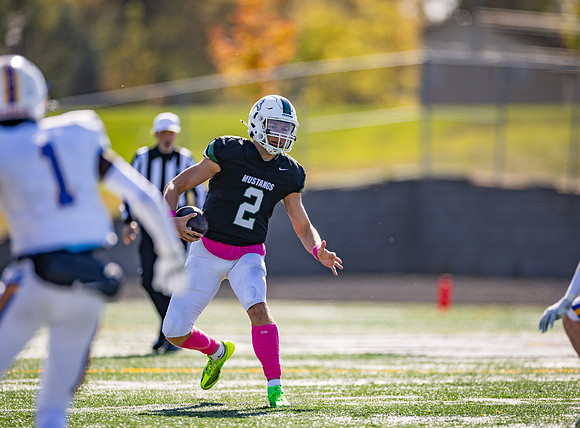 Mounds View vs STMA Varsity Football 125