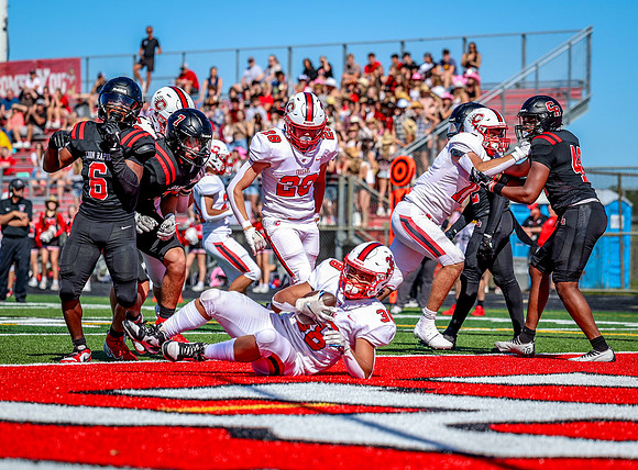 Centennial vs Coon Rapids Varsity Football 173